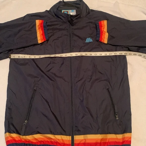 Aldi rainbow navy windbreaker like new size large - Picture 5 of 6